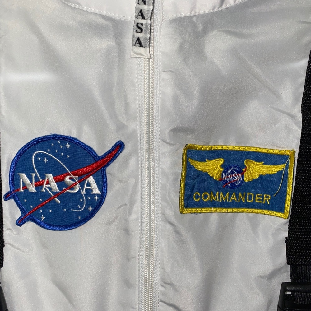 ✨Kid’s Astronaut Suit Sz 4/6 - Picture 3 of 10